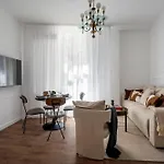 Parisian-inspired 2br On Calea Victoriei - High Ceilings Stylish Design & Location Apartament *