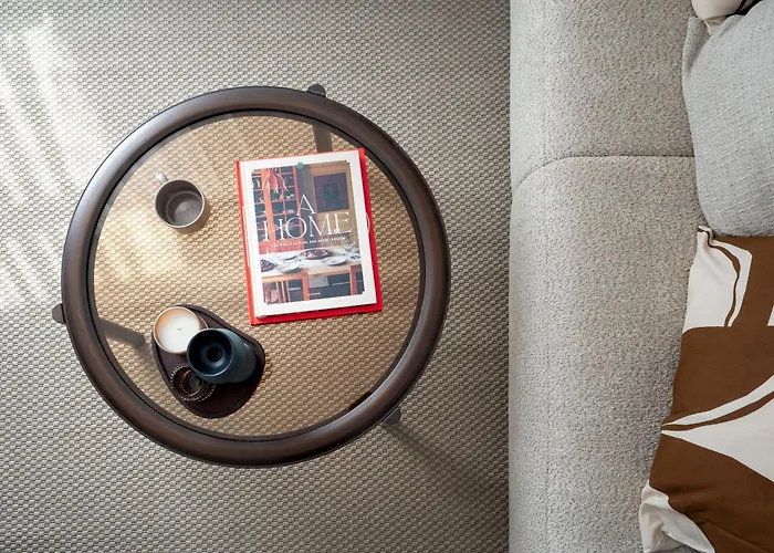 Parisian-inspired 2br On Calea Victoriei - High Ceilings Stylish Design & Location * Bukarest